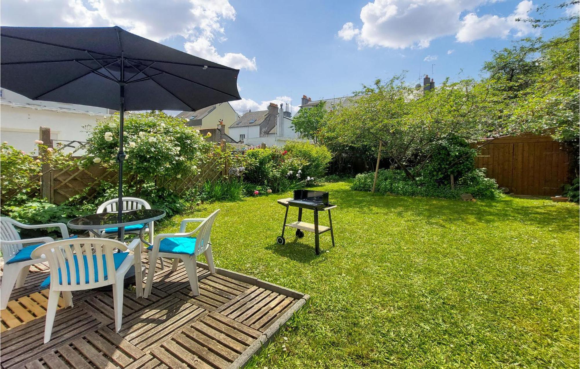 Ferienhaus Stunning In Saint-nazaire With Wifi *